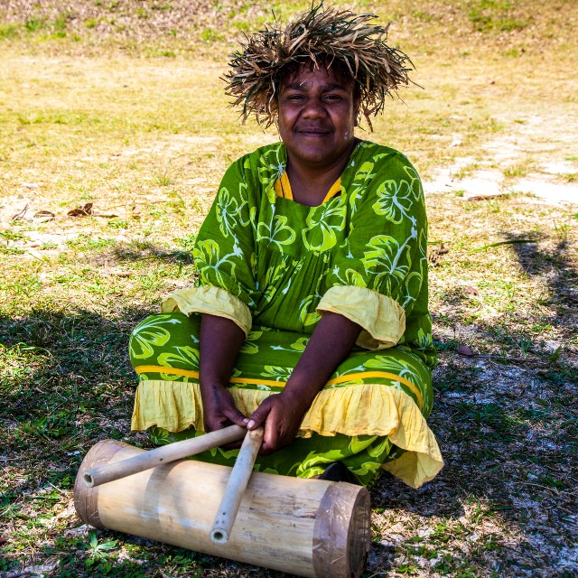 Voyage en Nouvelle-Calédonie - Séjour à l'île des Pins - Musicienne de Gadji