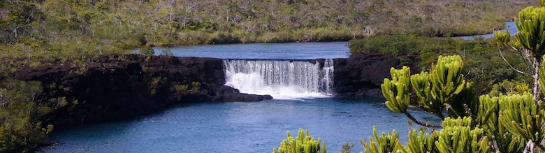 nouvelle-caledonie-chute-de-la-madeleine